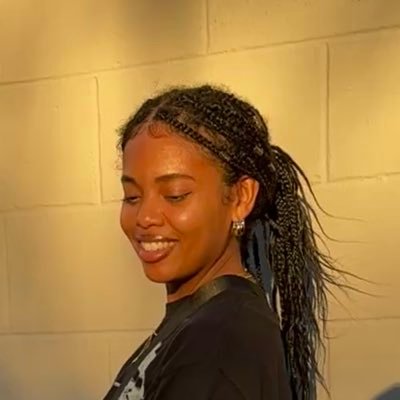 kaylajdr's profile picture. JUST FLOATING BY ☁️🪽