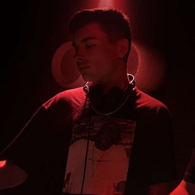 Tech House/House DJ 💿🎛️💿 New Mix out now! Linktree below⬇️