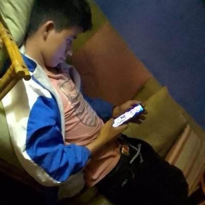 ElvisPuqui16816's profile picture. 