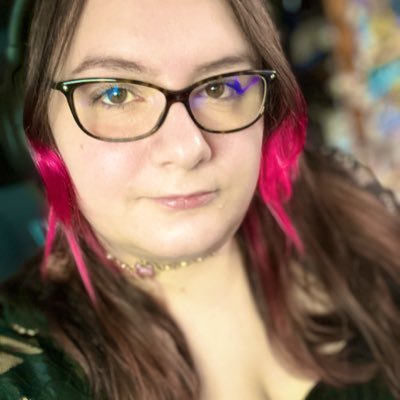 EN/FR | ♀️ - 33 Y.O | France | Teaches & Work in Jewellery 💍 | Gamer 🎮, Builder 🤖, Painter 🖌️ | I do like many things, my money don't.