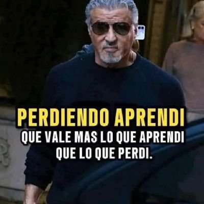 Hombre 36 años. Delgado,blanco,1,71 Mtrs. estatura.
