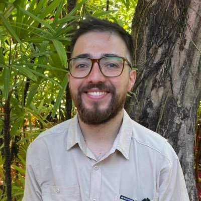 Chileno | Geógrafo de @udeconcepcion | Mg. Análisis Geográfico. | Militando en @la_convergencia por ciudades justas y sustentables.