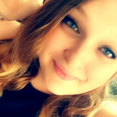 JulieBurns81063's profile picture. 