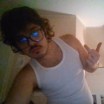 bubussay's profile picture. prismática un poquito taquitita
