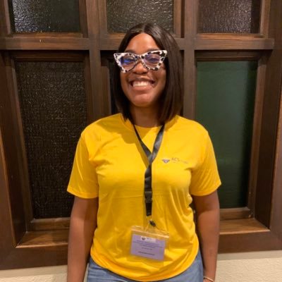 PodcasterFavour's profile picture. Hi, I’m a Podcaster 🥰 click link in bio to listen to the latest episodes #thetalksbridgepodcast