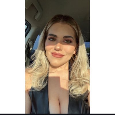 Giselle711's profile picture. I dream of paradise..