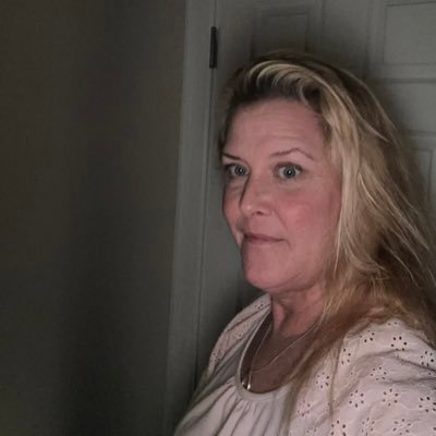 AmandaLock91534's profile picture. 