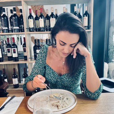 ZosiaAnnalia's profile picture. Readers. Philanthropy Enthusiasts. Wealth Planning Guru.
Kindness is the only thing that matters! If you can't be kind, you're not my kind.