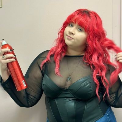 mystylistsummer's profile picture. Colorist • Vivids • Blonding 🌈                              📍NC Hairstylist