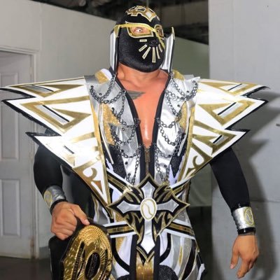 Former WWE Superstar Sin Cara 💫💫💫. Booking enquiries / paracontrataciones: scorobookings@gmail.com