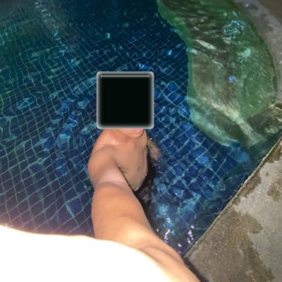 lomulost's profile picture. 