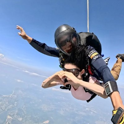 Starry_1p's profile picture. Love skydiving and the feeling of fully trusting myself with every jump.Trying to live bravely and steadily, moving closer to the person I want to be