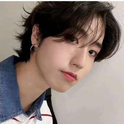 odioatodos143's profile picture. Los odio a todos menos a los stray kids/twittera obsesiona con stray kids