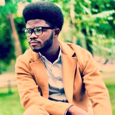 theias-phuseos| Footballer| Chelsea fan| Golden State Warrior fan| The portrait of a blessed man| Philippians 4:13.