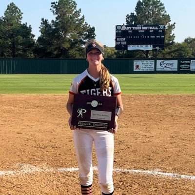 ‘28🎓|5’11| Epic National 28/29 Davis| Extra Innings Softball 1st team outfielder 55th| Line Drive Hot 100 players in Nation Ranked #25| rmccarter2009@gmail.com