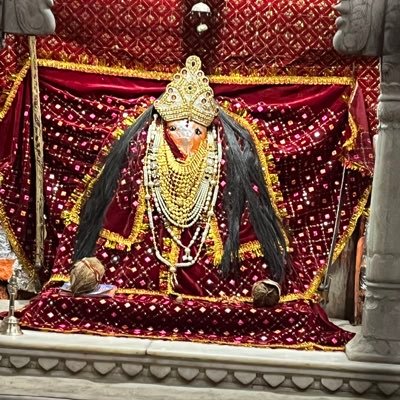 Din35hGupta's profile picture. 