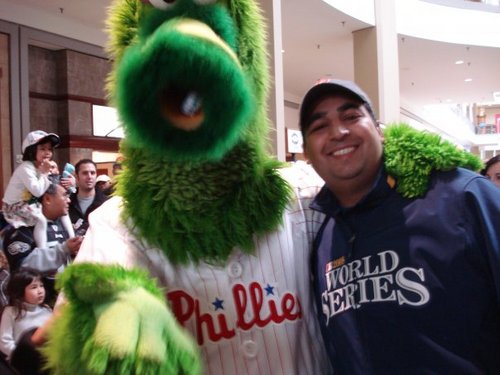 Proud Philadelphian. @MichiganRoss MBA alum. Baseball fan. PE investor. Views are mine and don't represent any organization. RT doesn't mean endorsement.