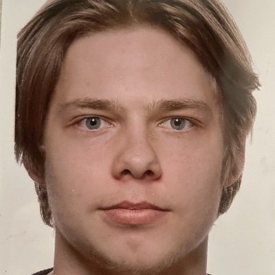 Rens1k's profile picture. Currently playing for Gedza