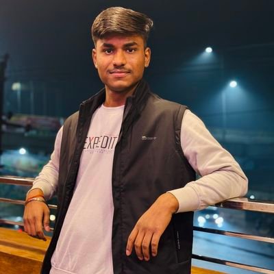 adrshagr's profile picture. 