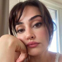 Kaliteli Ünlü İçerikleri (@unluguzell) Twitter profile photo