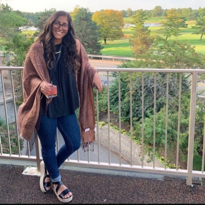 nadyxbaby's profile picture. | Just your average trucker gal sharing my thoughts |📍🌎🚛🌞💬🍉🫒🕊️✨🇵🇸 🎶🐛🦋 | Palestinan-American | instagram- @nadyxbaby | TikTok- @__nadineg |