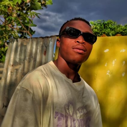 MwTimmy90323's profile picture. 