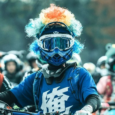 TTR125lwe🇯🇵 My dream is to go see the sunsets around the world by motorcycle🏍🌇 I will give dropkicks and love to everyone I meet⚡️💓
