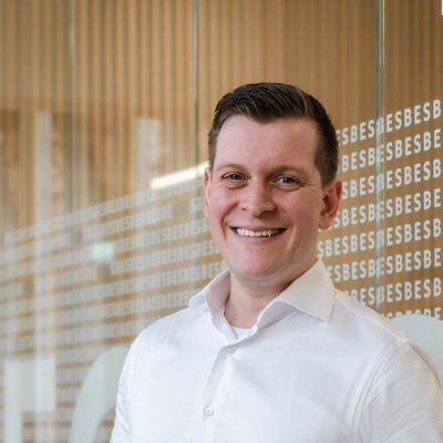 Assistant Professor for Marketing & Director of the DEXLab researching #AR #VR #marketing #services at @maasuniversity @umsbe