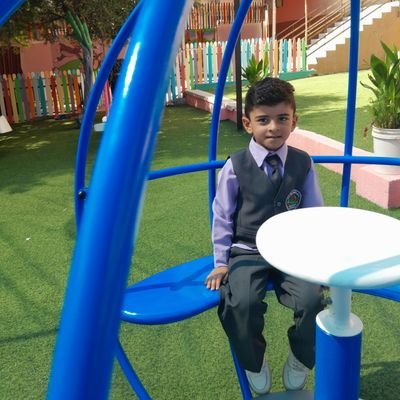 shahedfamilygaz's profile picture. help my family we need you 🙏🏻💗