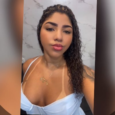“Deliver me from all evil amen”🙏🏽🙌🏽. (insta: @raquel2__0)