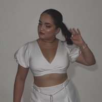 isabela (@isabelakkjk) 's Twitter Profile