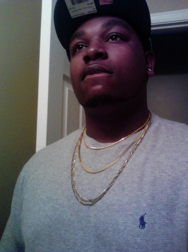 FOLLOW ME I FOLLOW BACC.!!!! #ThaBarber #TeamLEO