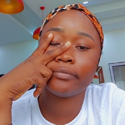 MiaEse64's profile picture. linguist,
Educator,
enseigner de la langue français