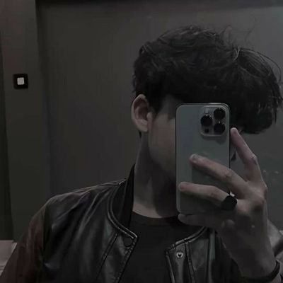 lynlzhrny188914's profile picture. 