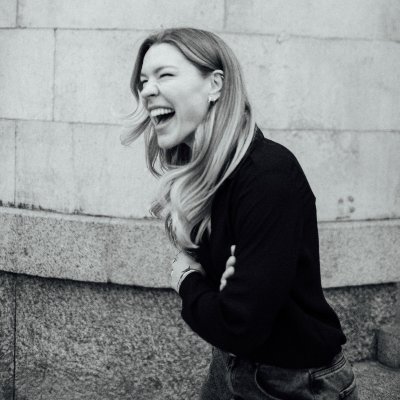 i tweet about new perspectives, life hacks, and growth tips • World traveller • marketer • ex Founder • @Techstars grad