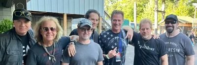 ScottPBrow8317's profile picture. A day without laughter is a day waisted 🤗 🤗
God bless america 🇺🇸 🇺🇸