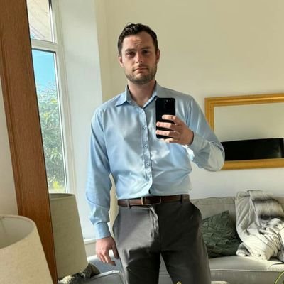 robsweetking's profile picture. 🏳️‍🌈🏳️‍🌈🏳️‍🌈🏳️‍🌈 who is up there single ?