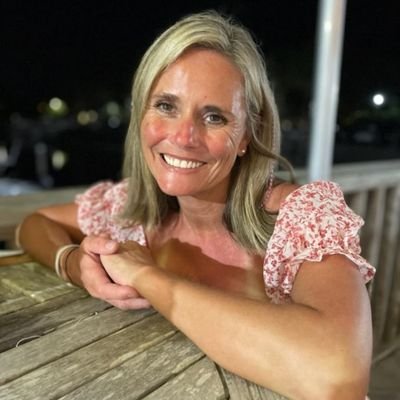 Christy68478277's profile picture. I like turtles