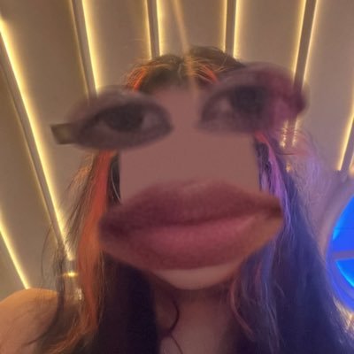 moneymakinlucho's profile picture. 