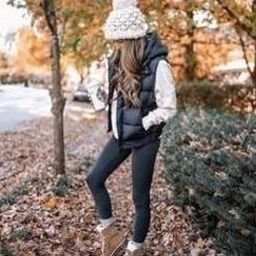 SleauWg_uDk's profile picture. 00年女大，性瘾患者，会玩的加联系方式报位置电报。@cy010610