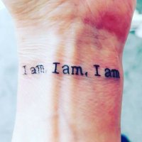 Claire (@_shewrites_) 's Twitter Profile