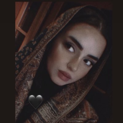 يا حـلو وَجهكـ وحـلوْ شـتاتكـ 🤍💫 lawyer