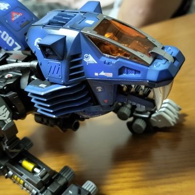 gennmurai's profile picture. 多趣味過ぎて時間と金がない44歳一児の父。好物は釣り、ラジコン、スケボー、プラモデル、ガンダム等。ミニランプ自作して遊んでます。
AJSA公認のスケボーのインストラクターです。