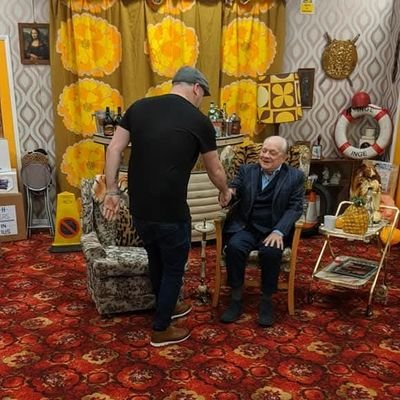 waynemaines's profile picture. Im married with 3 beautiful children Sophie & Oliver & Lennon I live life to the max & also I support the best football team in the world liverpool fc!!!