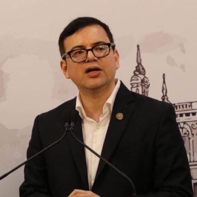 Sociólogo UBA, Doctor en Filosofía - Sorbonne Paris IV, Presidente de la Agencia Nacional de Evaluación y Acreditación de la Educación Superior - ANEAES 🇵🇾