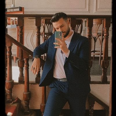 mokhles216's profile picture. UX/UI Designer