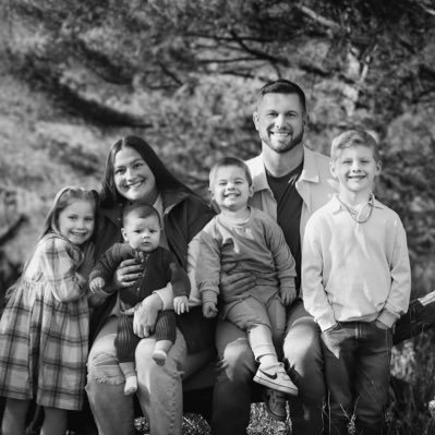 zzcorpe28's profile picture. Elkhart Lions Wrestling. Mangy Lion Wrestling Club.