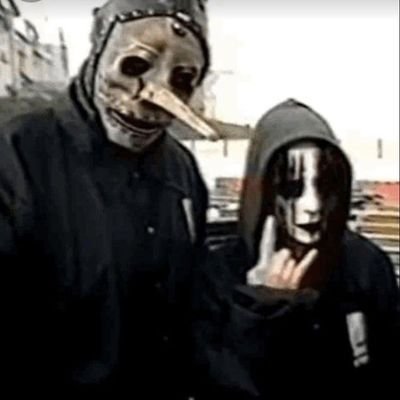 freakycaeser's profile picture. Fake plastic trees/3:53