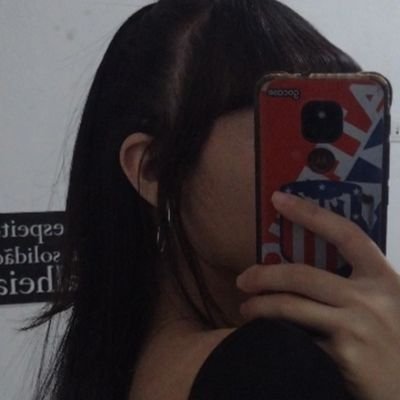 além de sofrer pelo corinthians, tem o atleti que me tira a sanidade, gosto muito do liverpool e ''odeio'' o coreano favorito, HeungMin Son. Falo de tudo.