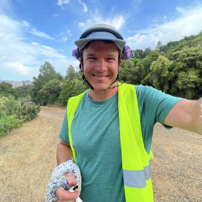 📍 Yosemite E-Biking Founder 🚴♂️ | Adventure Writer ✍️
🌄 Guided e-bike tours in the Sierra Foothills
🧗 Over 20 years of storytelling